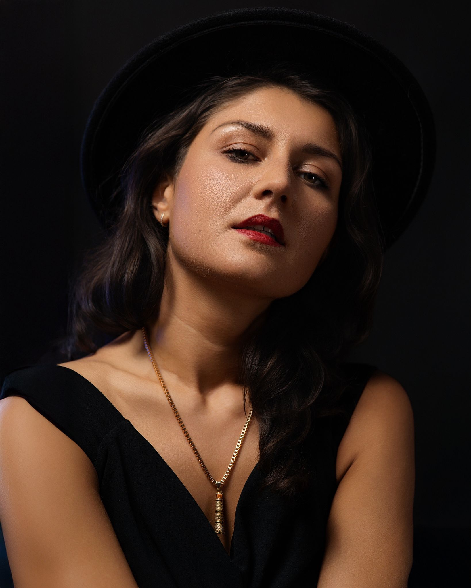 Gold Lighthouse Pendant with LED Light Imitating Real Fire